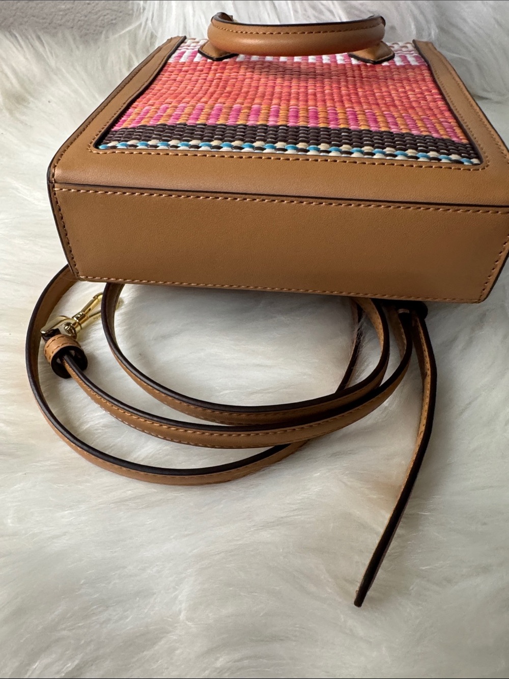 kate spade Tan and Pink Woven Crossbody Mini Tote - Picture 14 of 15